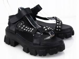 Dámske sandálky čierne